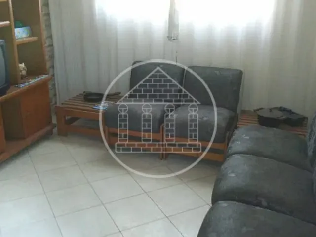 Chácara com 1100m² 2 quartos e 2 banheiros, à venda, no bairro Loteamento Chacaras Avai em Embu-Guaçu