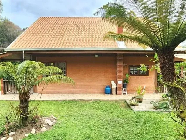 Sítio 3 quartos e 3 banheiros, à venda, no bairro São João Caiva em Lapa