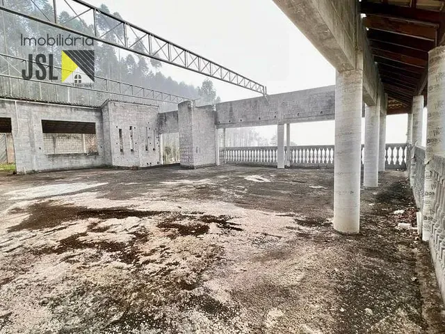 Chácara com 4000m² 21 quartos e 17 banheiros, à venda, no bairro Parque Agrinco em Guararema