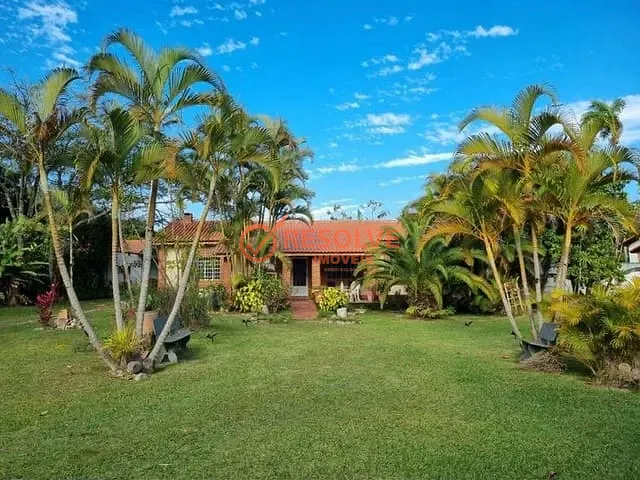 Chácara com 3500m² 5 quartos e 4 banheiros, à venda, no bairro Jardim Costão em Santa Branca