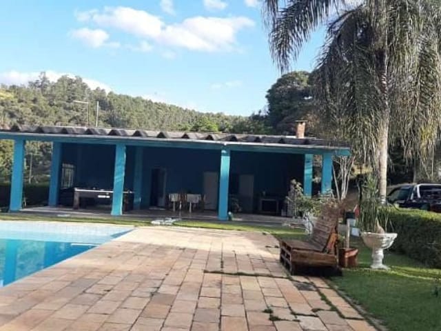 Chácara com 11000m² 3 quartos e 2 banheiros, à venda, no bairro Sete Barras em Bragança Paulista