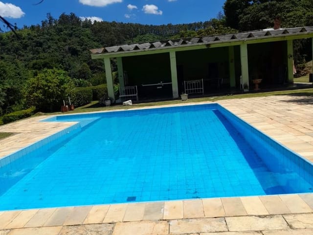 Chácara com 11000m² 3 quartos e 2 banheiros, à venda, no bairro Sete Barras em Bragança Paulista