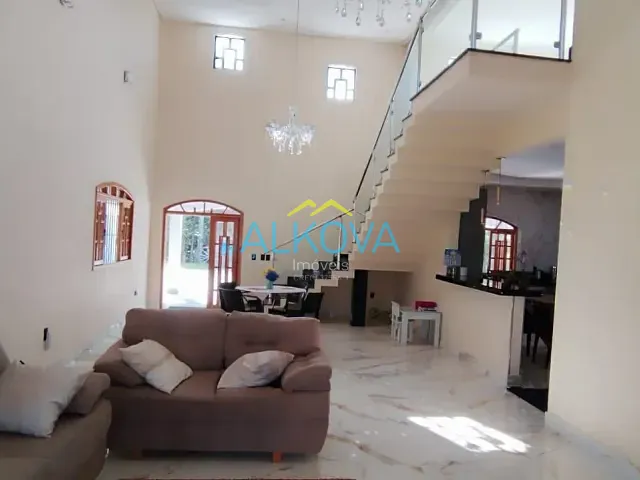 Chácara com 5025m² 3 quartos e 6 banheiros, à venda, no bairro Sítios de Recreio Mantiqueira em Caçapava