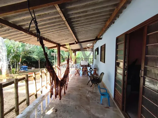 Chácara com 4000m² 3 quartos e 2 banheiros, à venda, no bairro Monte Sinai em Anápolis