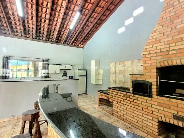 Chácara com 1146m² 1 quarto e 2 banheiros, à venda, no bairro Caputera em Sorocaba