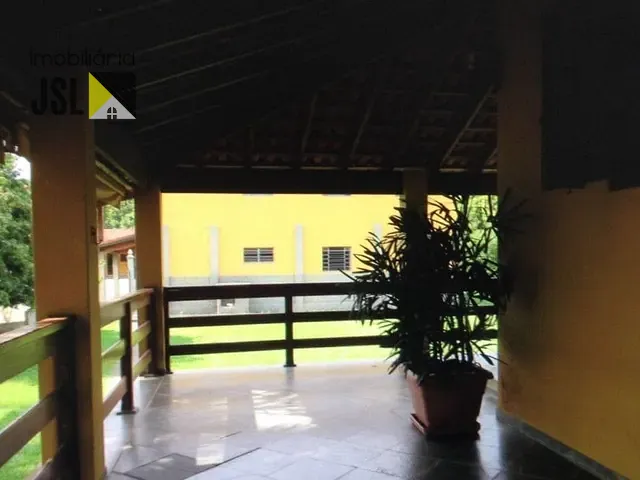 Chácara com 15000m² 7 quartos e 8 banheiros, à venda, no bairro Embaú em Cachoeira Paulista