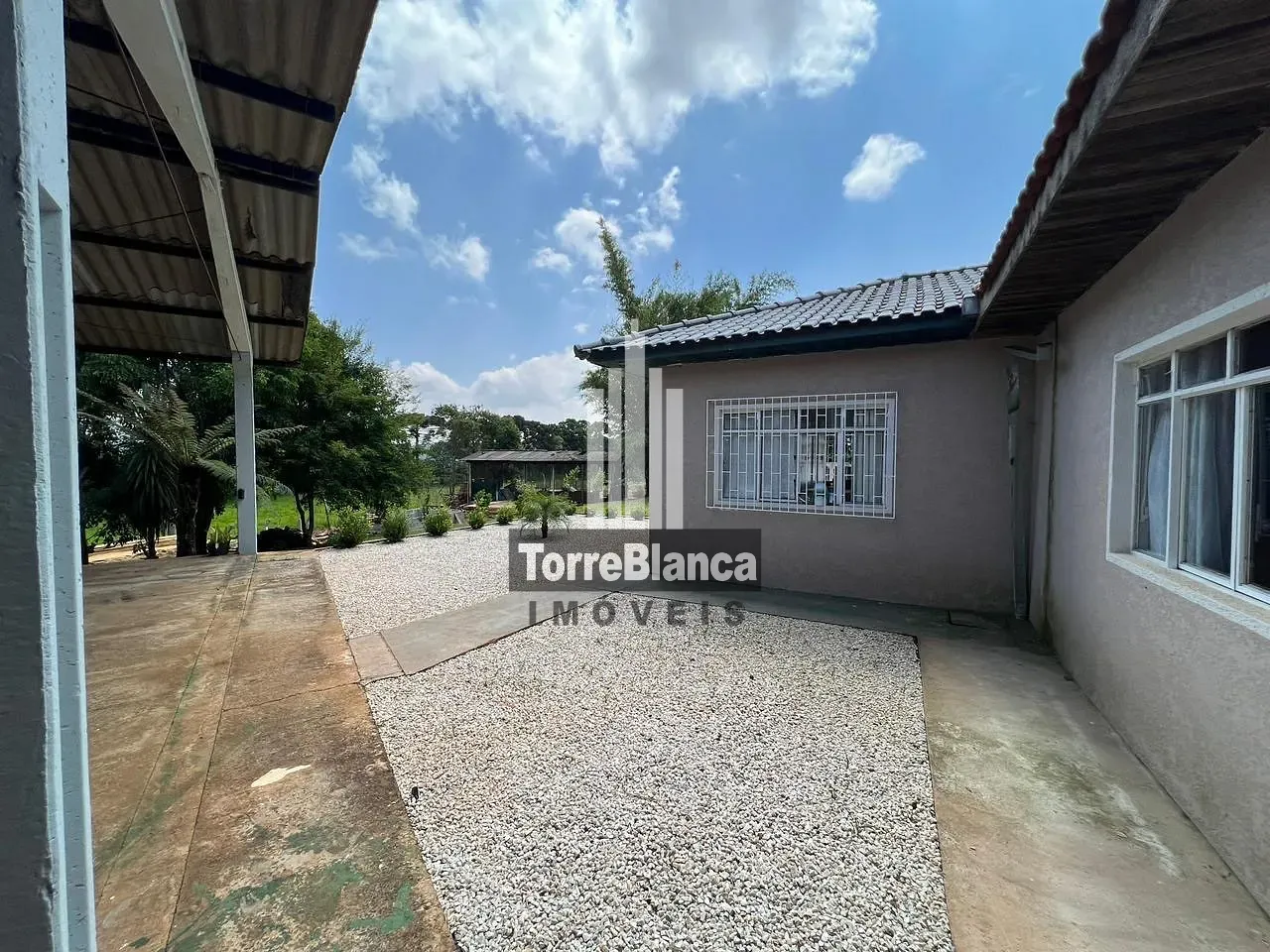 Sítio, 8 quartos, 3000 m² - Foto 14