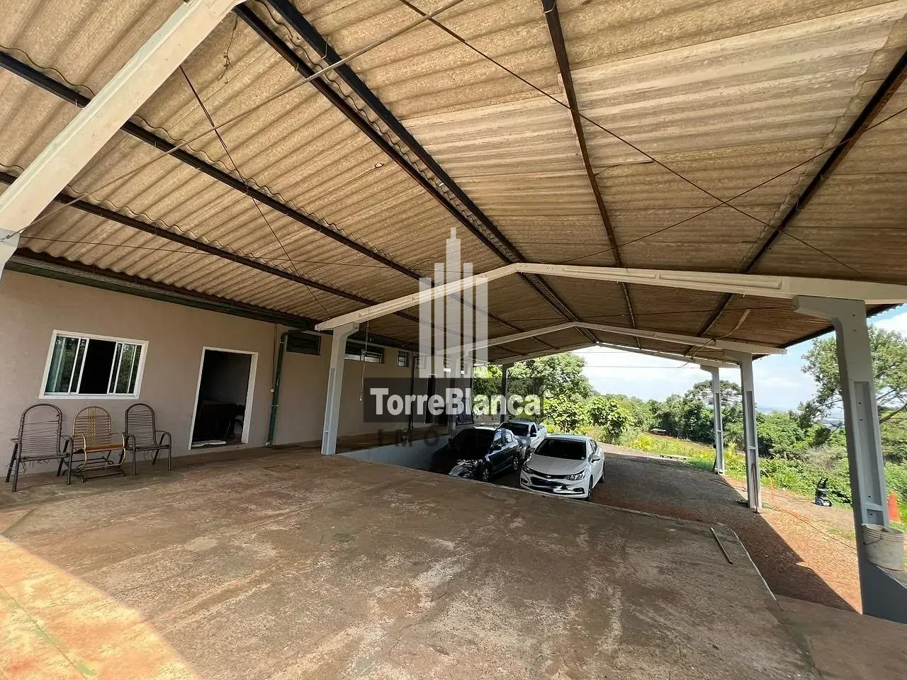 Sítio, 8 quartos, 3000 m² - Foto 16