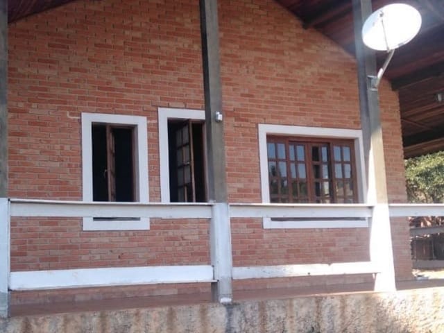 Chácara com 16900m², à venda, no bairro Roseta em Cambuí