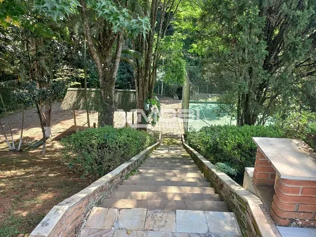 Chácara com 2695m² 5 quartos e 5 banheiros, à venda, no bairro Bairro dos Pintos em Itatiba