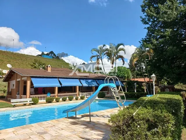 Chácara com 2695m² 5 quartos e 5 banheiros, à venda, no bairro Bairro dos Pintos em Itatiba