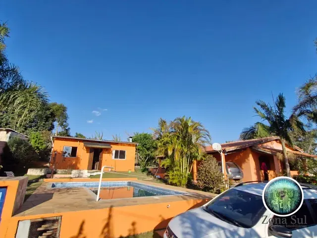 Chácara com 1750m² 4 quartos e 2 banheiros, à venda, no bairro Carafá em Votorantim