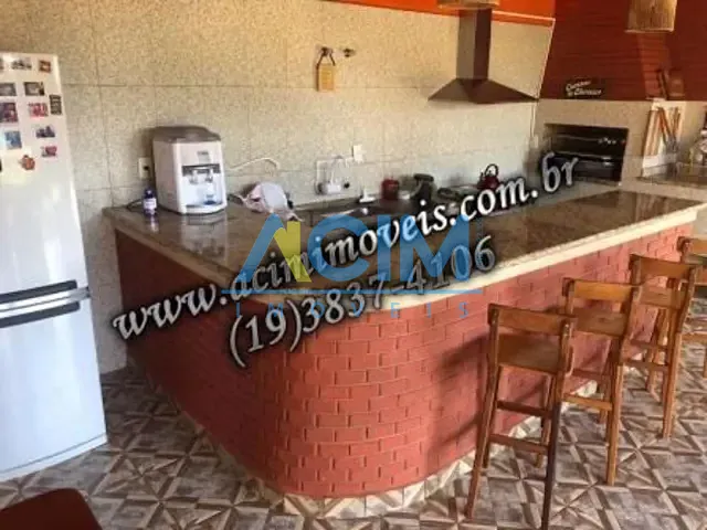 Chácara com 534m², à venda, no bairro Parque Ana Helena em Jaguariúna