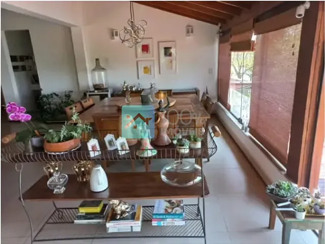 Chácara com 6000m² 5 quartos e 7 banheiros, à venda, no bairro Chácaras Condomínio Recanto Pássaros II em Jacareí