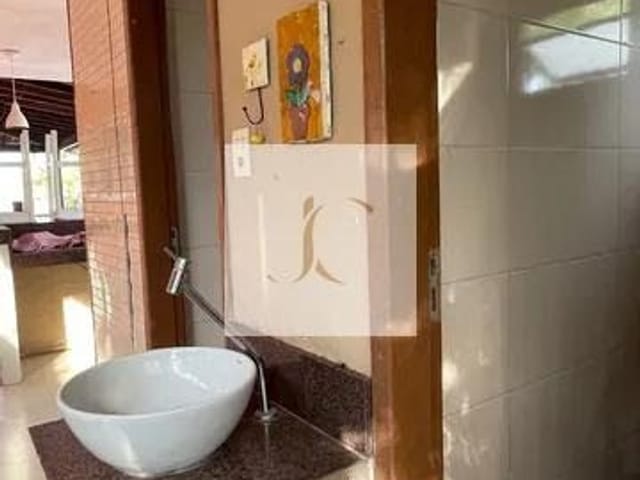 Chácara com 1500m² 5 quartos e 3 banheiros, à venda, no bairro COXIPO DA PONTE em Cuiabá
