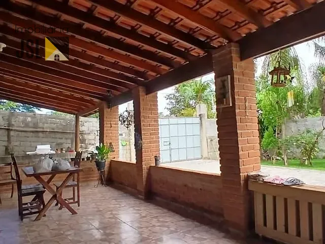 Chácara com 1585m² 3 quartos e 2 banheiros, à venda, no bairro Buquirinha em São José dos Campos