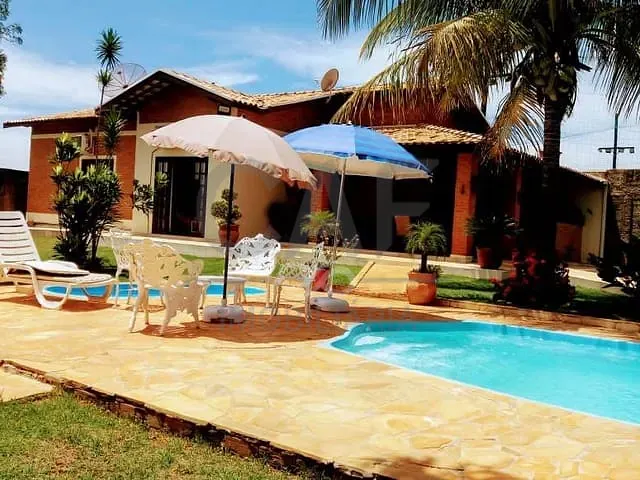 Chácara com 1000m² 2 quartos e 2 banheiros, à venda, no bairro Residencial Martinelli em Artur Nogueira