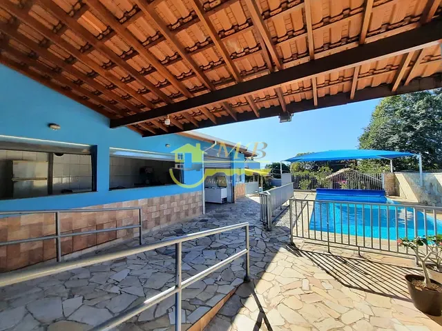 Chácara com 1100m² 1 quarto e 4 banheiros, à venda, no bairro Chácara Santos Dumont em Campinas