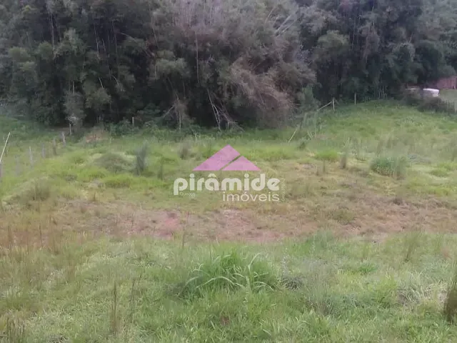 Chácara com 2000m², à venda, no bairro Ponte Nova em Sapucaí-Mirim