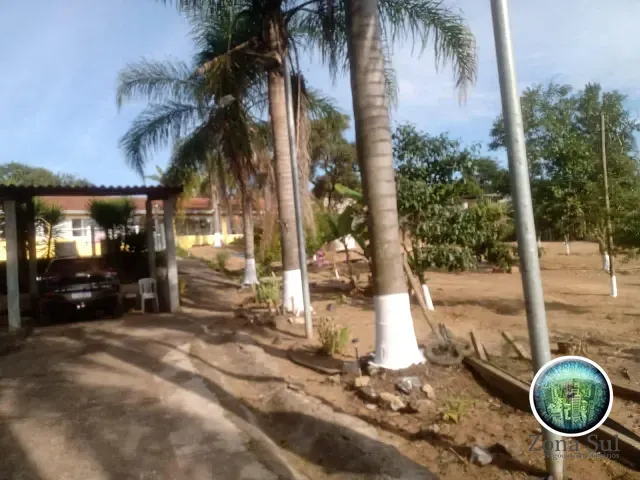 Chácara com 1500m² 3 quartos e 3 banheiros, à venda, no bairro Carafá em Votorantim