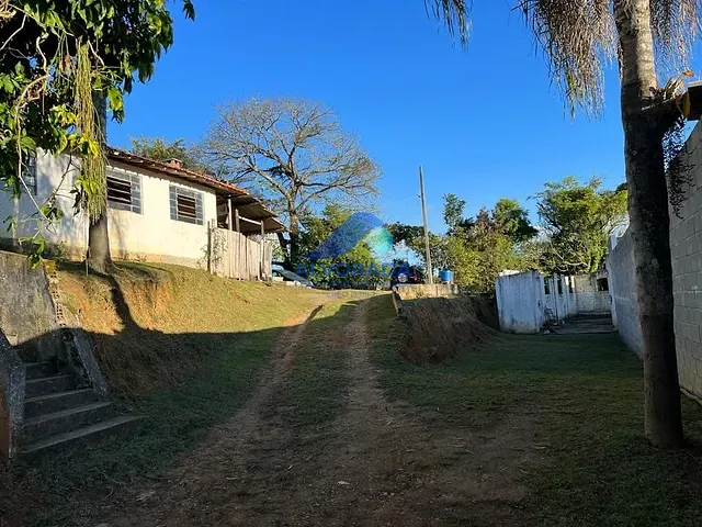 Chácara com 3m² 4 quartos e 2 banheiros, à venda, no bairro São Benedito em Monteiro Lobato