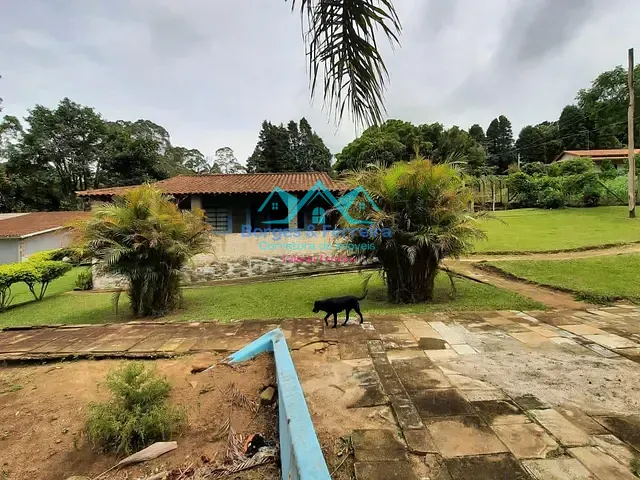 Chácara com 4800m² 3 quartos e 3 banheiros, à venda, no bairro Carafá em Votorantim