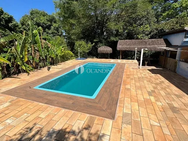 Chácara com 2327m² 2 quartos e 4 banheiros, à venda, no bairro Zona Rural em Artur Nogueira