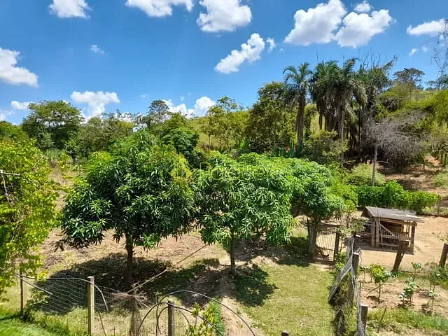 Chácara com 8600m² 3 quartos e 4 banheiros, à venda, no bairro Goiabal em Pindamonhangaba