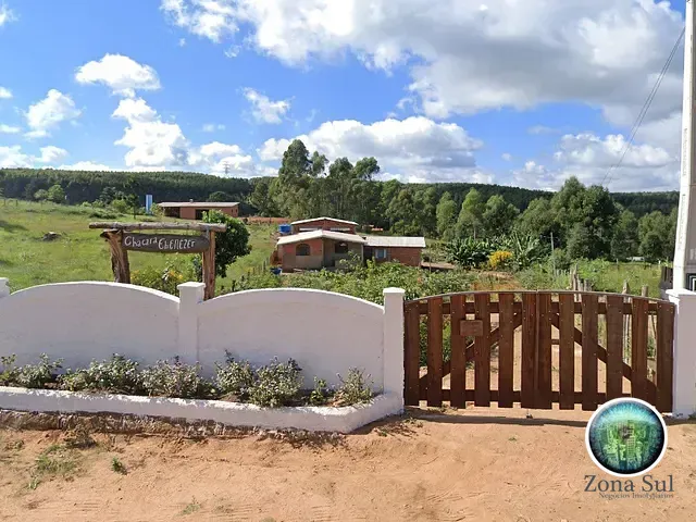 Chácara com 2000m² 4 quartos e 3 banheiros, à venda, no bairro Carafá em Votorantim