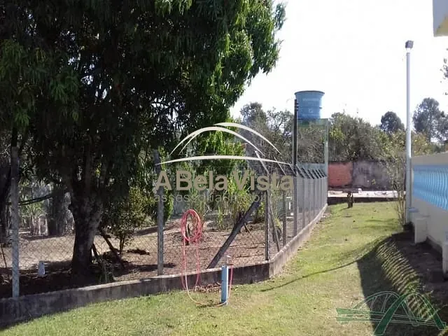Chácara com 5000m² 1 quarto e 1 banheiro, à venda, no bairro CAMPO DO MEIO em Araçoiaba da Serra