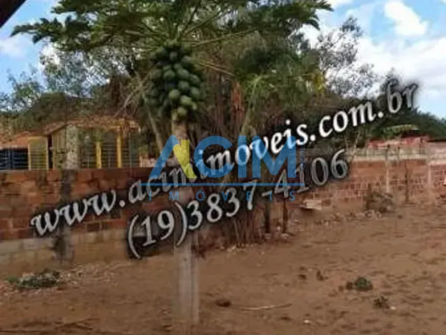 Chácara com 840m² 2 quartos e 1 banheiro, à venda, no bairro Bom Jardim em Jaguariúna