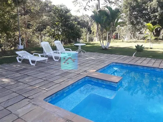 Chácara com 14000m² 6 quartos e 7 banheiros, à venda, no bairro Freitas em São José dos Campos