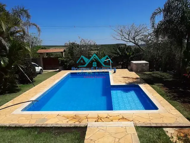 Chácara com 1750m² 4 quartos e 2 banheiros, à venda, no bairro Carafá em Votorantim