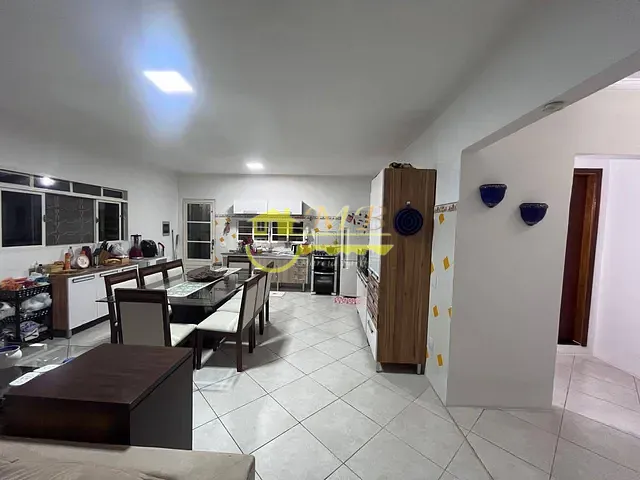 Chácara com 1200m² 3 quartos e 6 banheiros, à venda, no bairro Conjunto Habitacional Vida Nova em Campinas