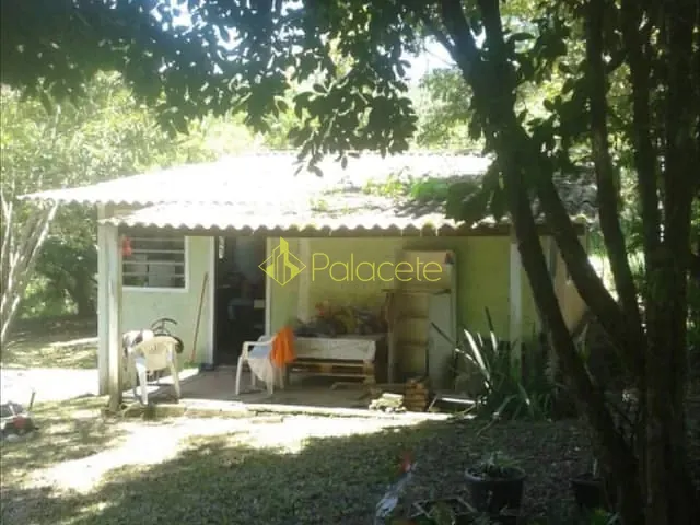 Chácara com 20000m² 2 quartos e 2 banheiros, à venda, no bairro Ribeirão Grande em Pindamonhangaba