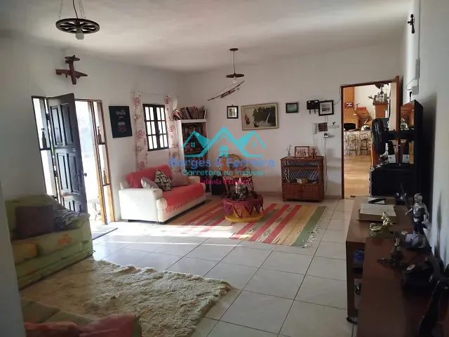Chácara com 1500m² 3 quartos e 3 banheiros, à venda, no bairro Carafá em Votorantim