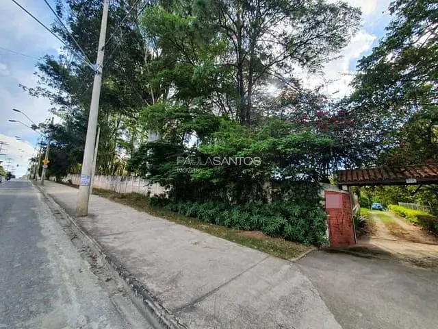 Chácara com 4744m² 3 quartos e 3 banheiros, à venda, no bairro Caguaçu em Sorocaba