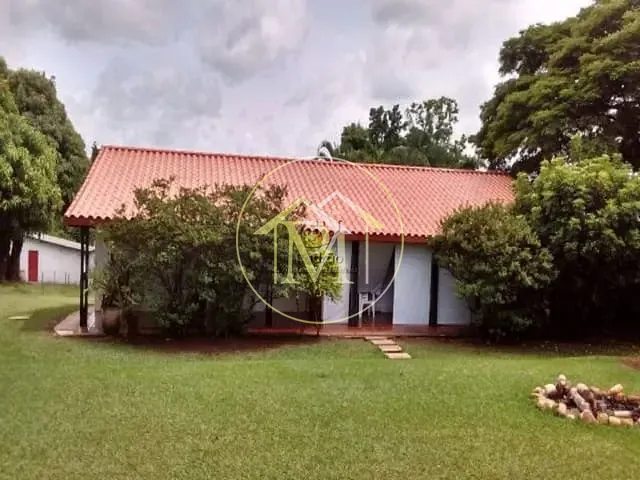 Chácara com 2800m² 2 quartos e 2 banheiros, à venda, no bairro Jd Escócia em Araçoiaba da Serra