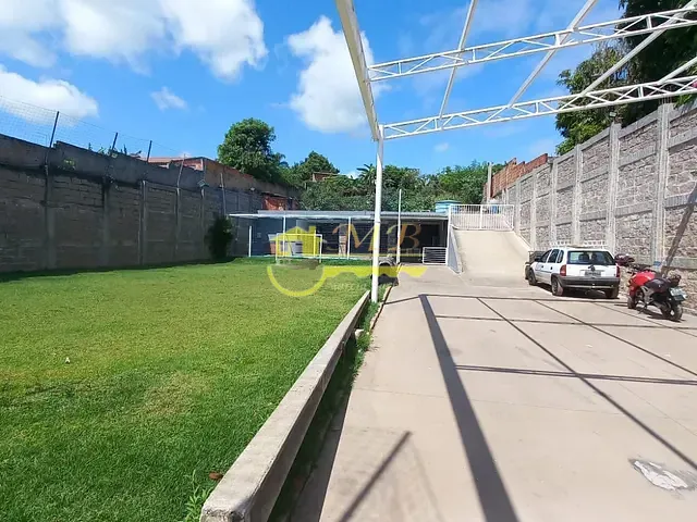 Chácara 1 quarto e 4 banheiros, à venda, no bairro Parque Aeroporto em Campinas