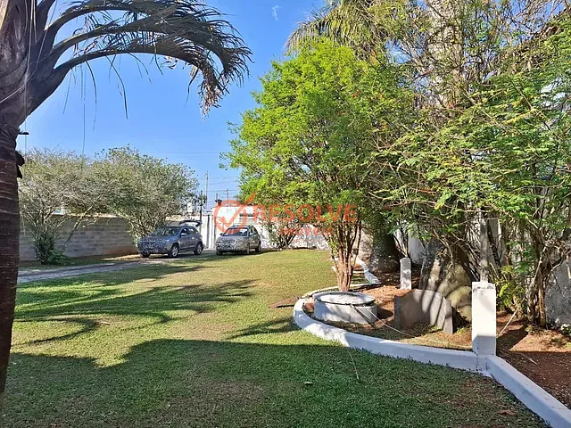 Chácara com 800m² 3 quartos e 2 banheiros, à venda, no bairro Parateí em Guararema