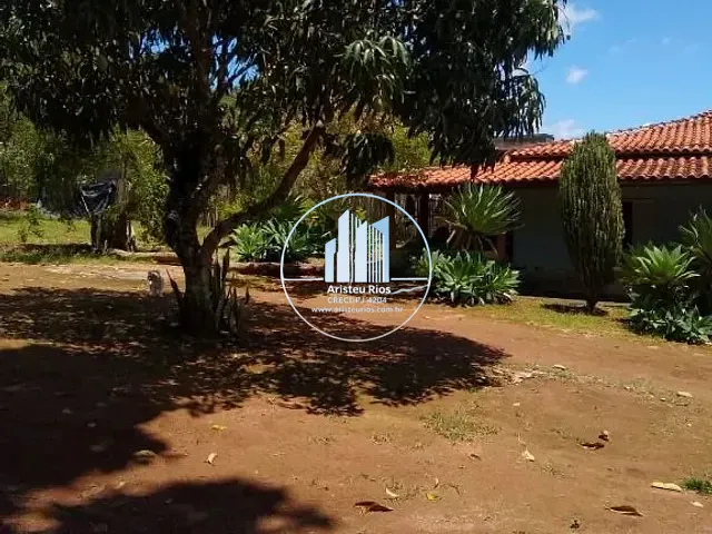 Chácara com 1800m² 3 quartos e 3 banheiros, à venda, no bairro Zona Rural em Cambuí