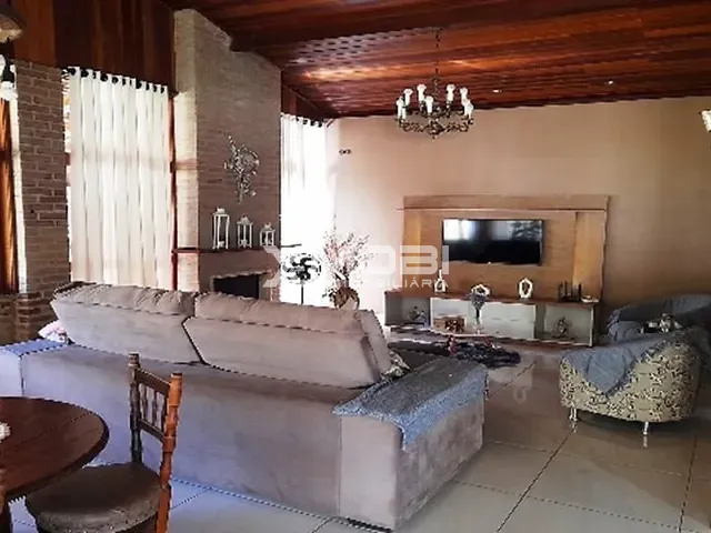 Chácara com 17000m² 7 quartos e 5 banheiros, à venda, no bairro Maracanã em Jarinu