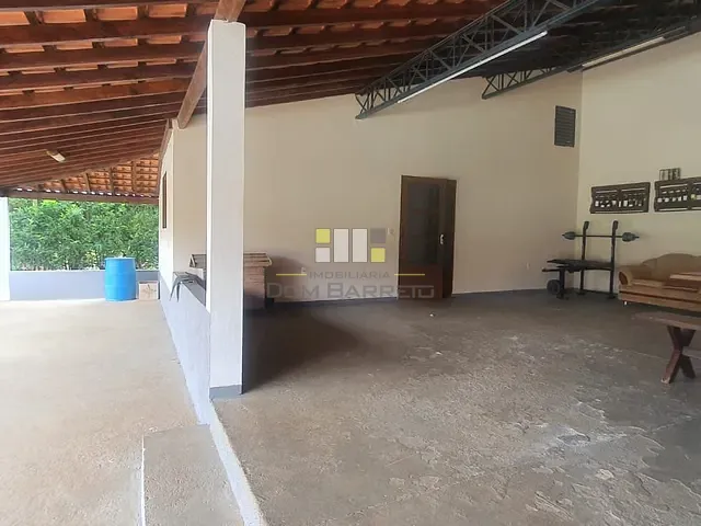 Chácara com 1200m² 2 quartos e 3 banheiros, à venda, no bairro Recanto do Guaraparí em Nova Odessa