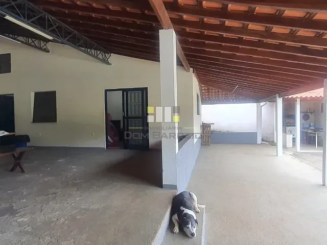 Chácara com 1200m² 2 quartos e 3 banheiros, à venda, no bairro Recanto do Guaraparí em Nova Odessa