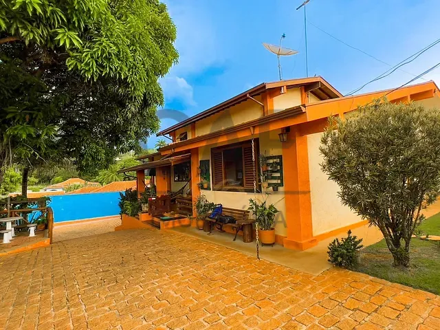 Chácara com 1164m² 3 quartos e 5 banheiros, à venda, no bairro São Pedro em Jaguariúna