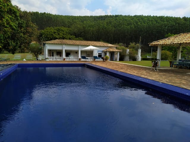 Chácara com 6000000m² 6 quartos e 7 banheiros, à venda, no bairro Borba em Pindamonhangaba