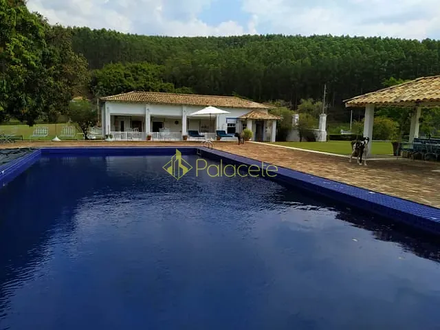 Chácara com 6000000m² 6 quartos e 7 banheiros, à venda, no bairro Borba em Pindamonhangaba