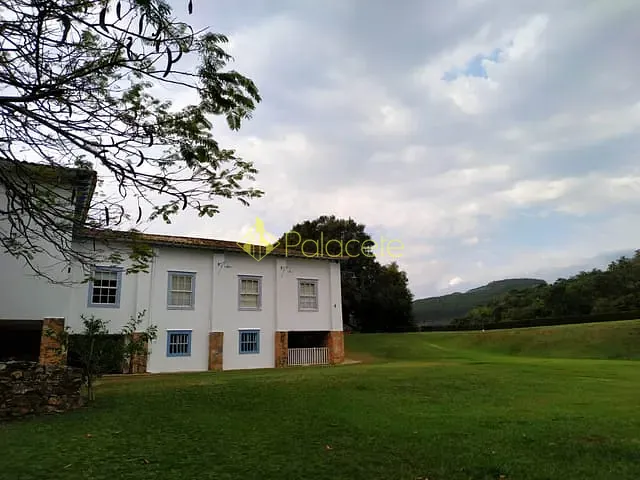 Chácara com 6000000m² 6 quartos e 7 banheiros, à venda, no bairro Borba em Pindamonhangaba