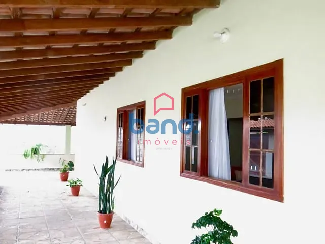 Chácara com 1000m² 3 quartos e 3 banheiros, à venda, no bairro Jardim Vista Alegre em Porto Feliz