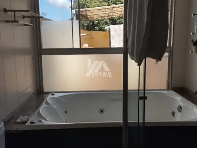 Chácara com 19000m² 6 quartos e 5 banheiros, à venda, no bairro Centro em Palmital